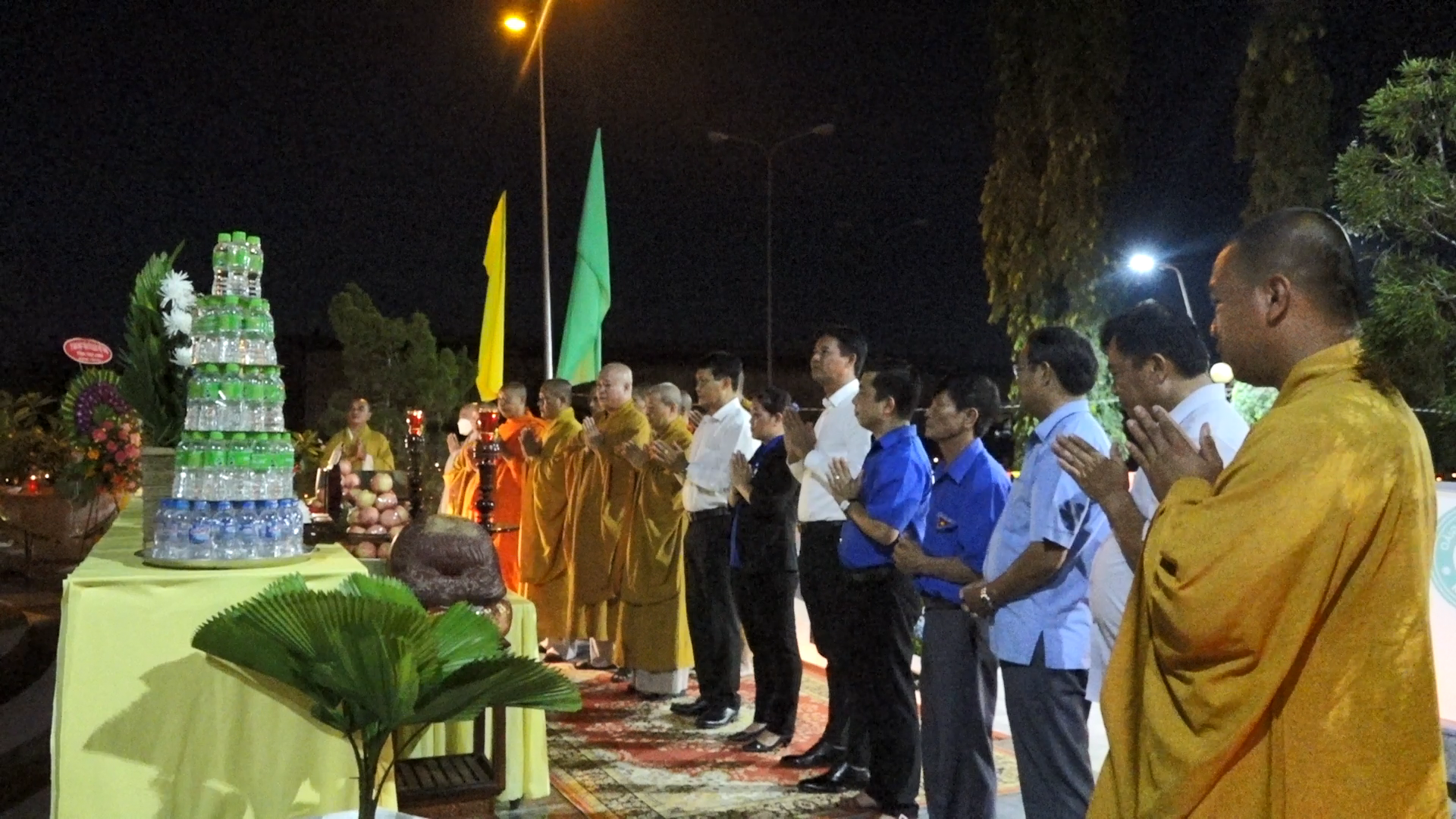 Trà Vinh: BTS GHPGVN huyện Càng Long trang nghiêm lễ tưởng niệm và thắp nến tri ân các anh hùng liệt sĩ