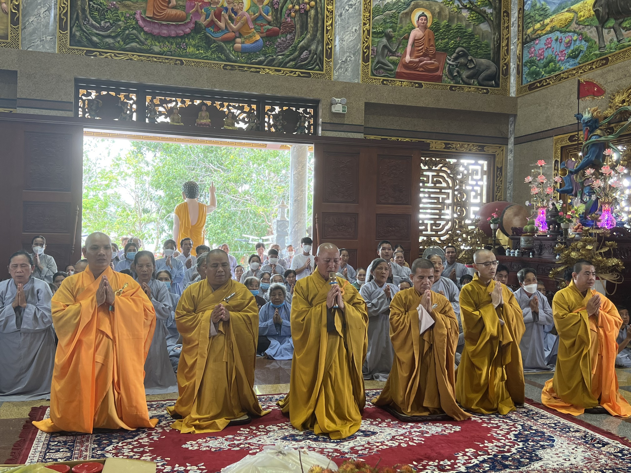 Bến Tre: BTS GHPGVN huyện Ba Tri cúng dường Trường hạ Chùa Vĩnh An và Trường Hạ Chùa Vạn Phước mùa An cư PL.2566