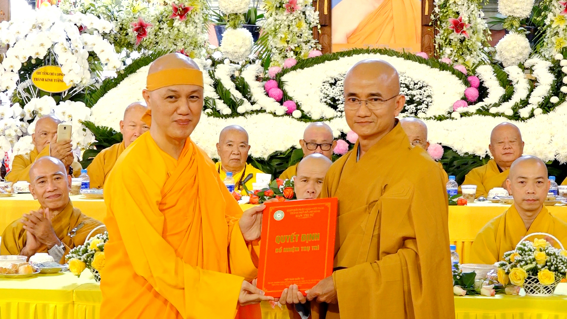 TP.HCM: Lễ trao quyết định bổ nhiệm trụ trì Linh Quang tịnh xá