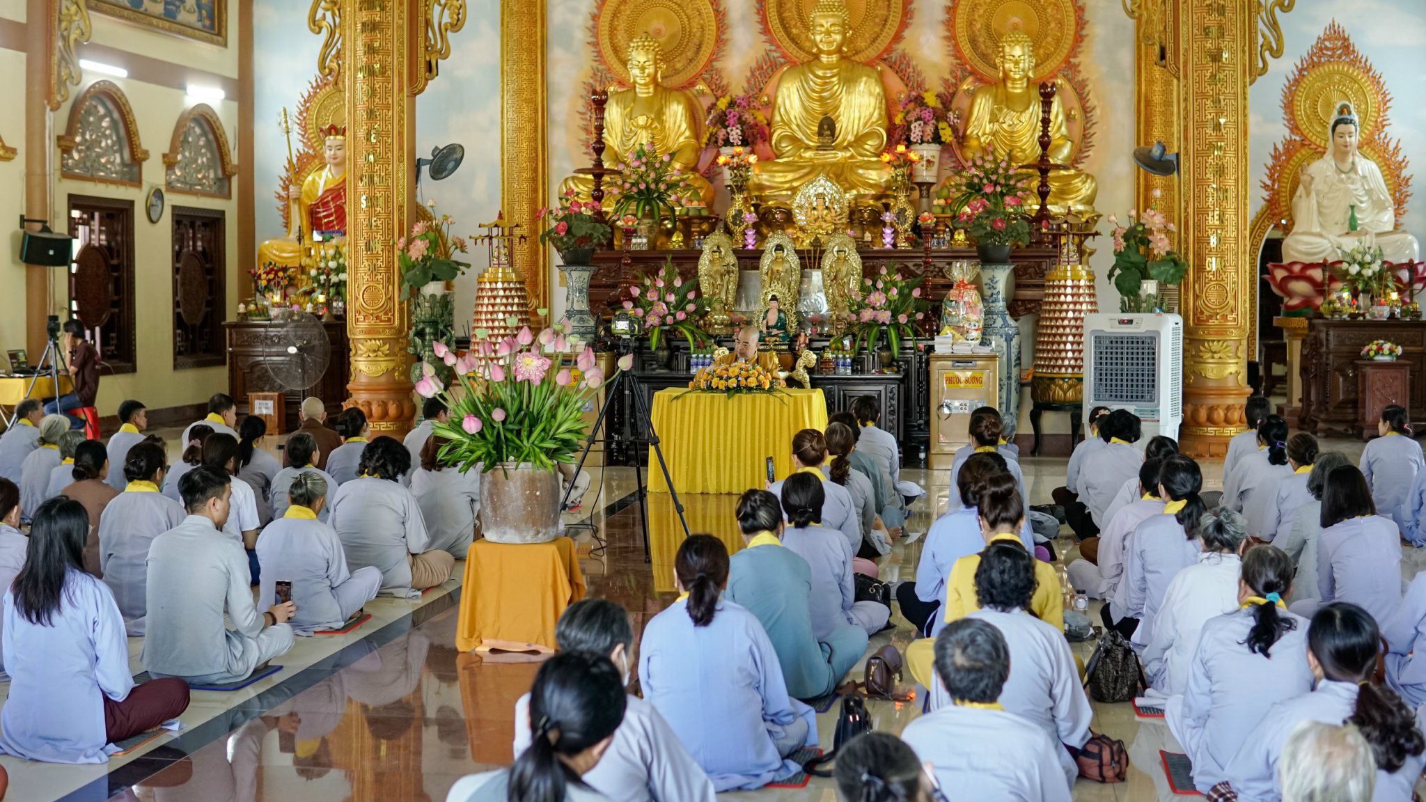 Quy Nhơn: Khoá tu "Một ngày an lạc" định kỳ hàng tháng tại chùa Liên Hoa