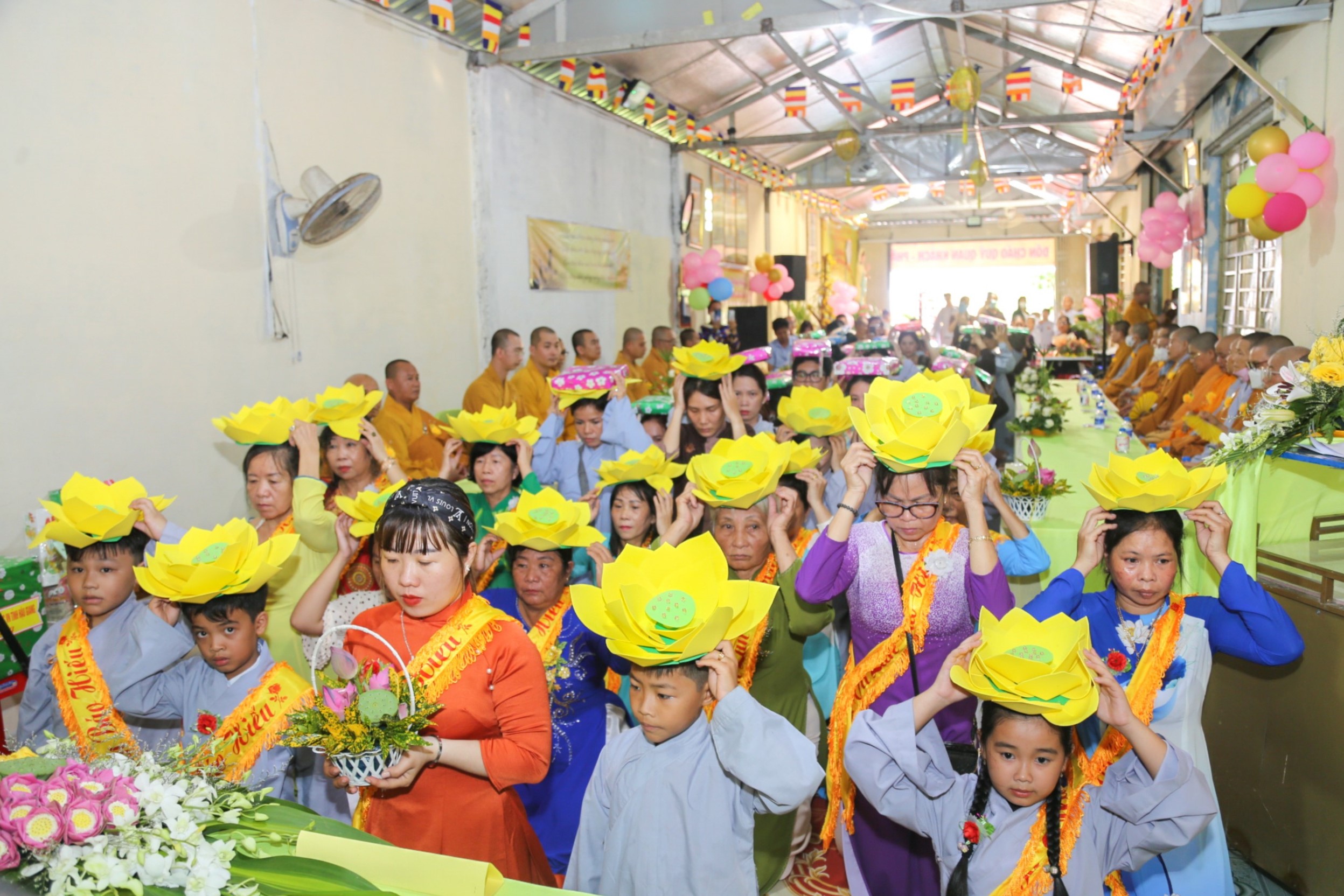 Hậu Giang: Trang nghiêm Đại lễ Vu lan báo hiếu – Dâng y Ca sa tại Đạo tràng Long Phước