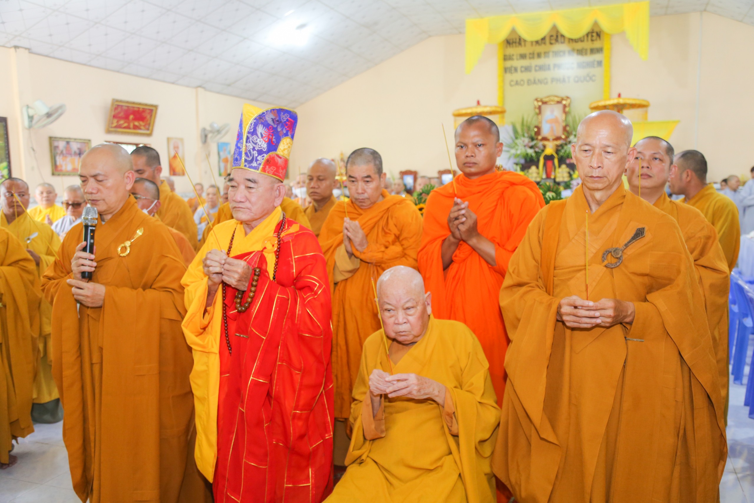 Hậu Giang: Húy kỵ lần thứ 13 cố HT.Thích Huệ Hạnh và Tam thất trai tuần NS.Thích Nữ Diệu Minh