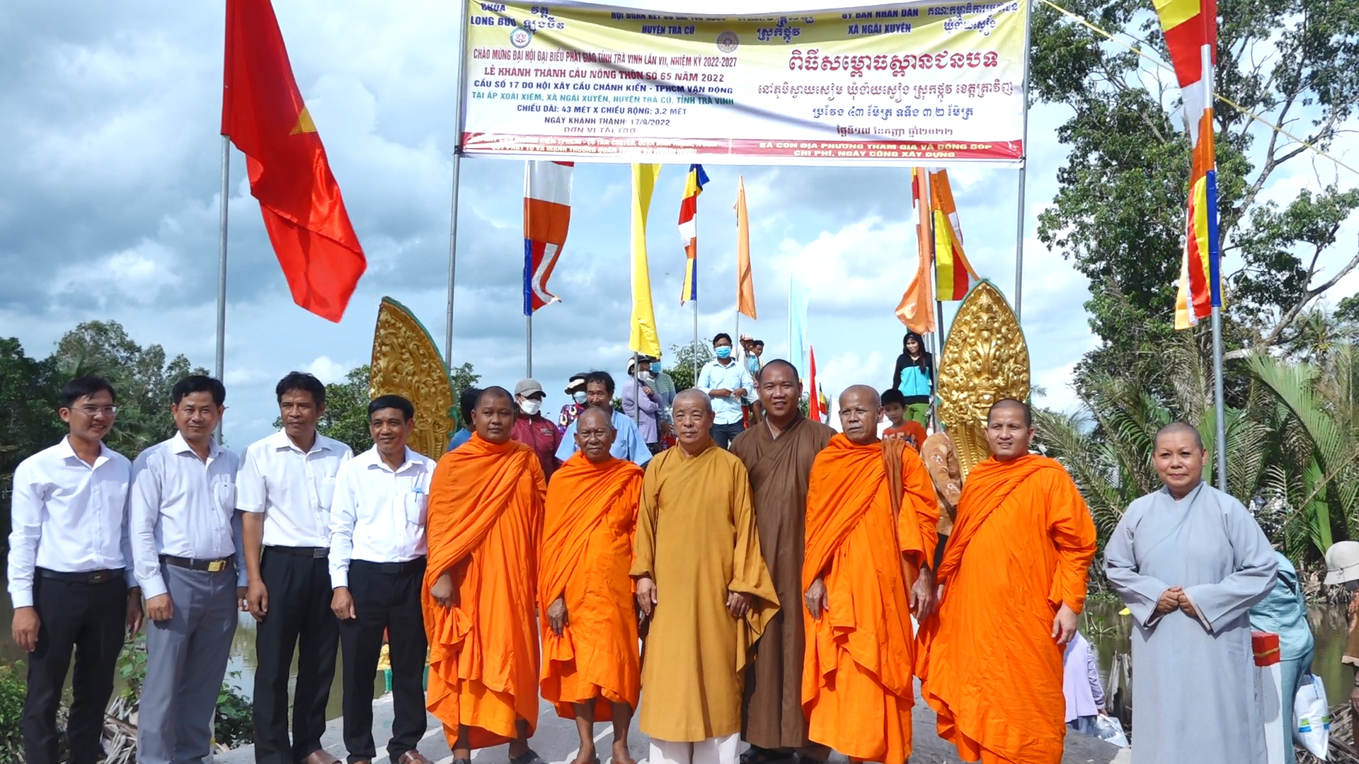 Trà Vinh: BTS GHPGVN tỉnh khánh thành cầu giao thông nông thôn số 65 tại huyện Trà Cú.