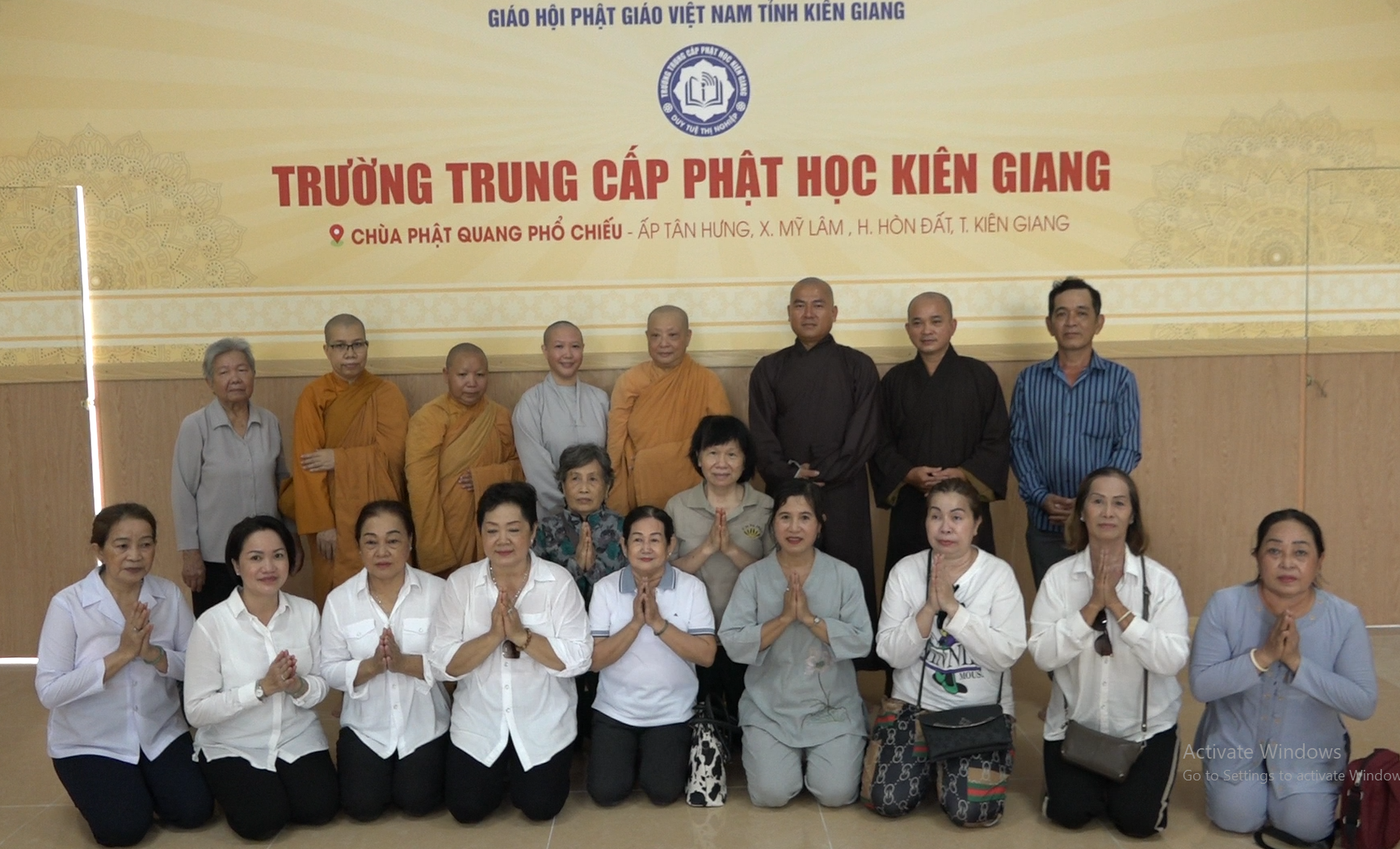 Kiên Giang: Tịnh xá Ngọc Tâm thăm và tặng quà tại Trung tâm Từ thiện Xã hội Phật Quang và trường TCPH Kiên Giang