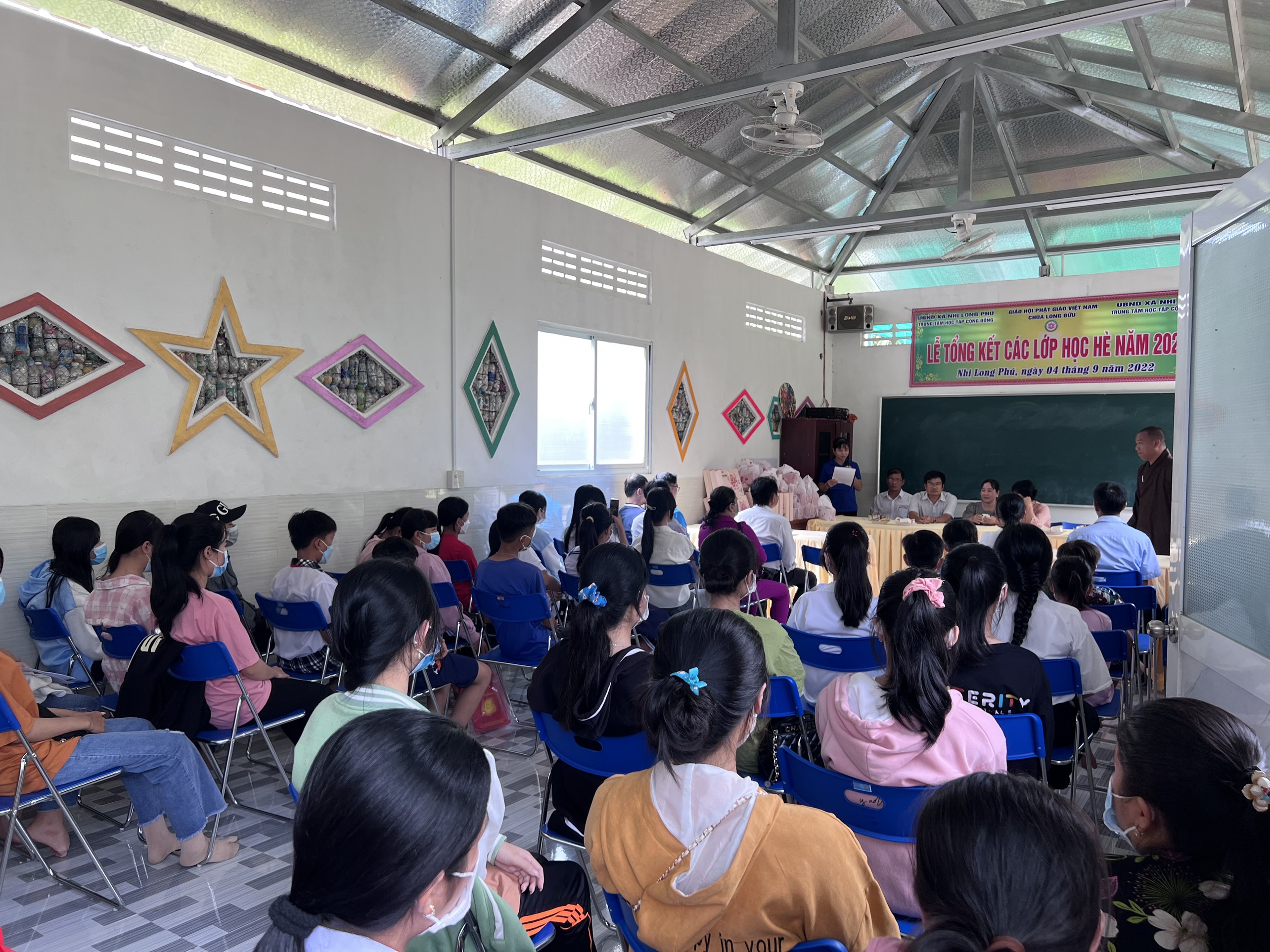 Trà Vinh: Chùa Long Bửu tổng kết các lớp học hè 2022