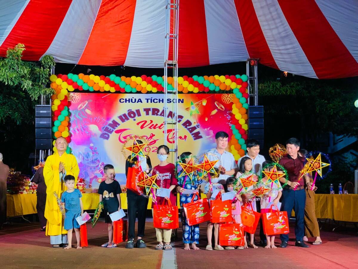 Vĩnh Phúc: Chùa Tích Sơn tổ chức chương trình ”Đêm Hội Trăng Rằm“