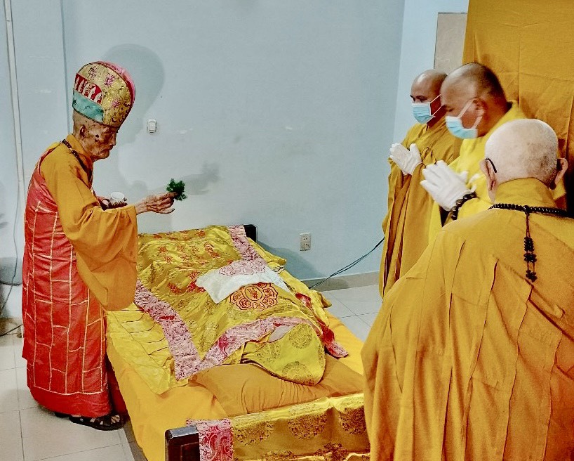 TP.HCM: Lễ nhập kim quan Trưởng lão HT. Thích Thông Niệm – Viện chủ chùa Đa Bảo
