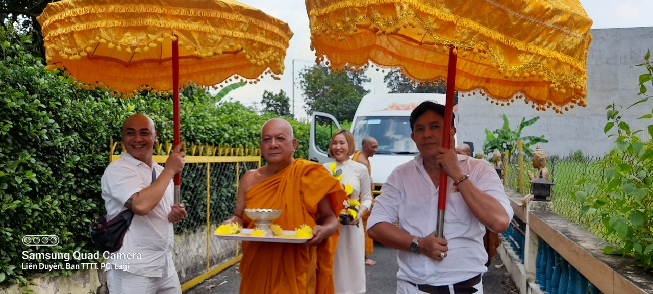 Đồng Nai: Chùa Ngọc Đạt cung nghinh Xá lợi Phật