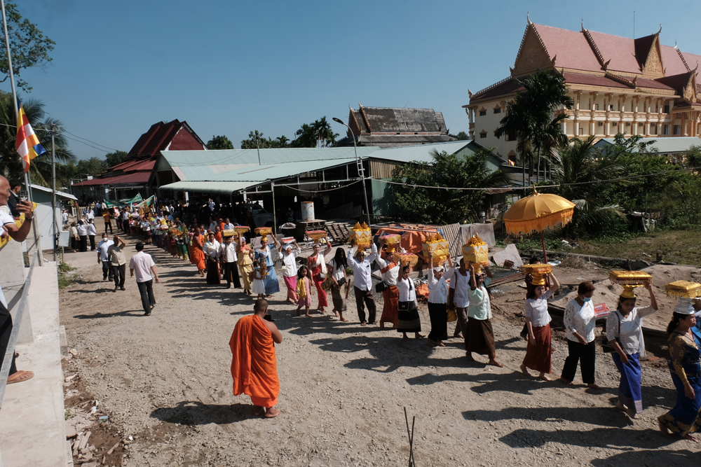 Cần Thơ: Trang nghiêm đại lễ dâng y Kathina tại Học viện Phật giáo Nam tông Khmer
