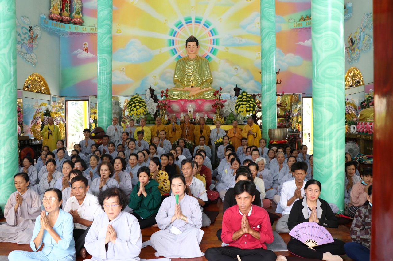Bến Tre: Ban Hướng dẫn Phật tử GHPGVN tỉnh Bến Tre thăm đạo tràng chùa Hội Tôn