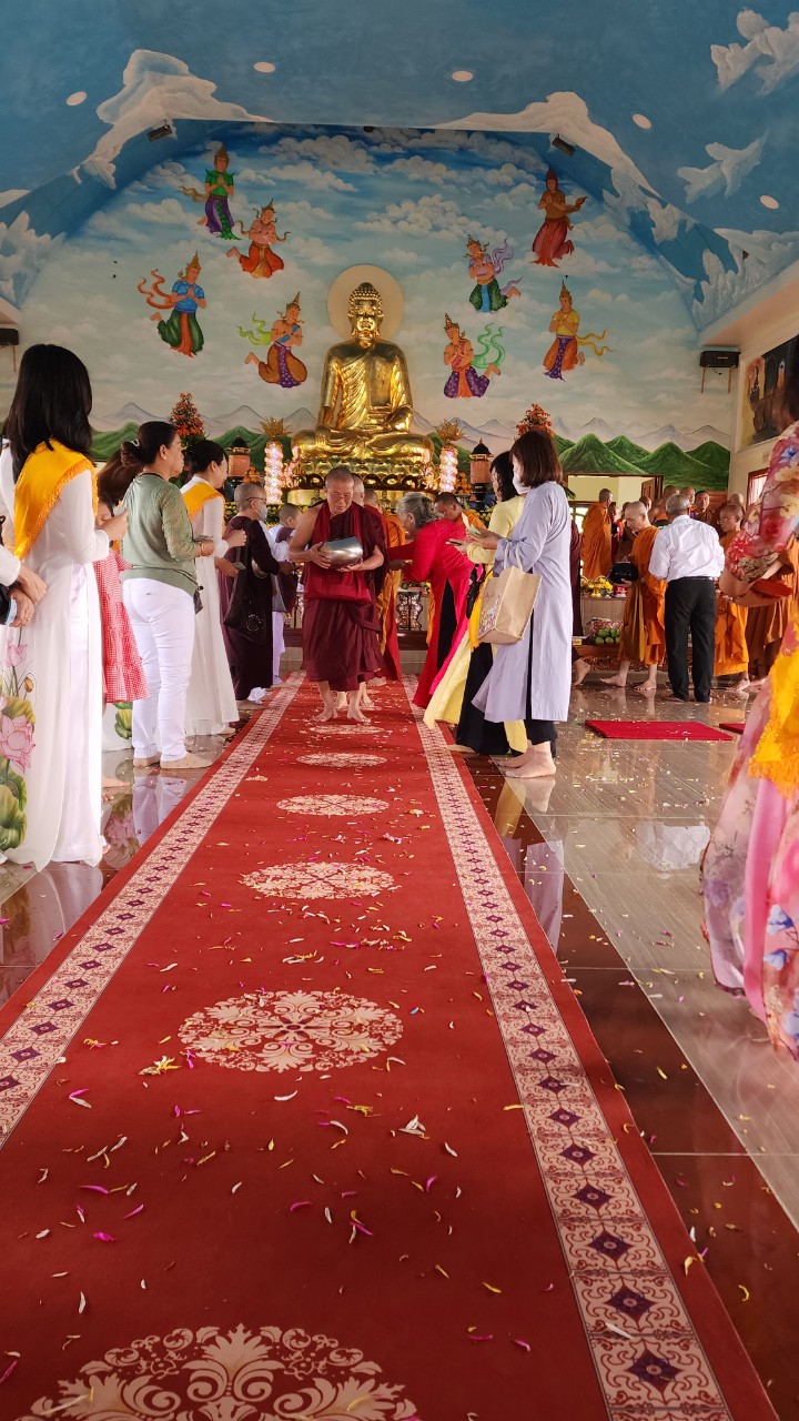 Vĩnh Long: Thiền viện Thiện Minh trang nghiêm tổ chức lễ dâng Y Kaṭhina PL.2566 – DL.2022