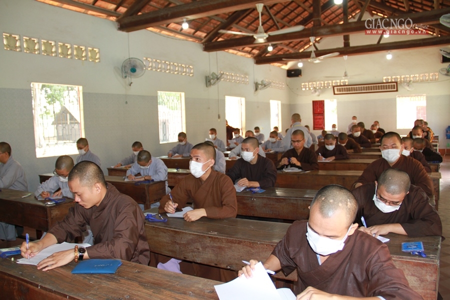 BR-VT: Thông báo chiêu sinh trường Trung cấp Phật học Đại Tồng Lâm