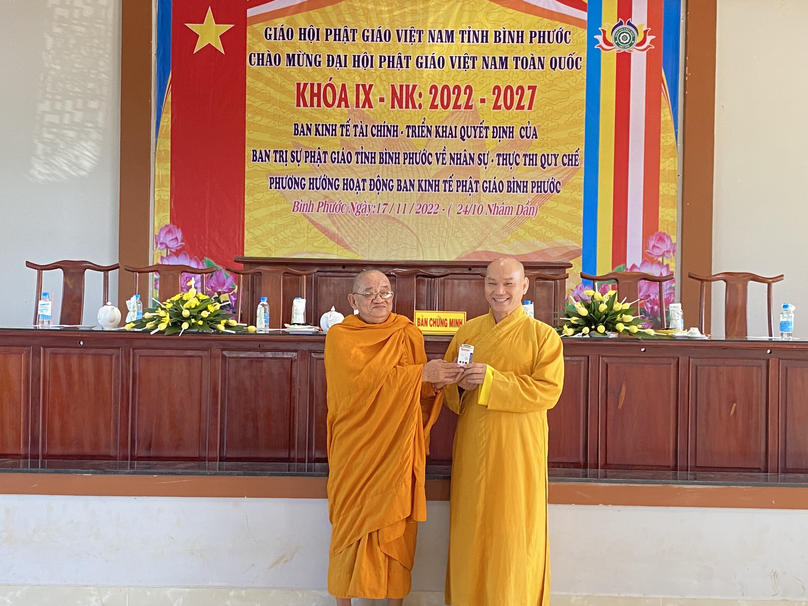 Bình Phước: Chuẩn y nhân sự Ban Kinh tế Tài chính Phật giáo tỉnh