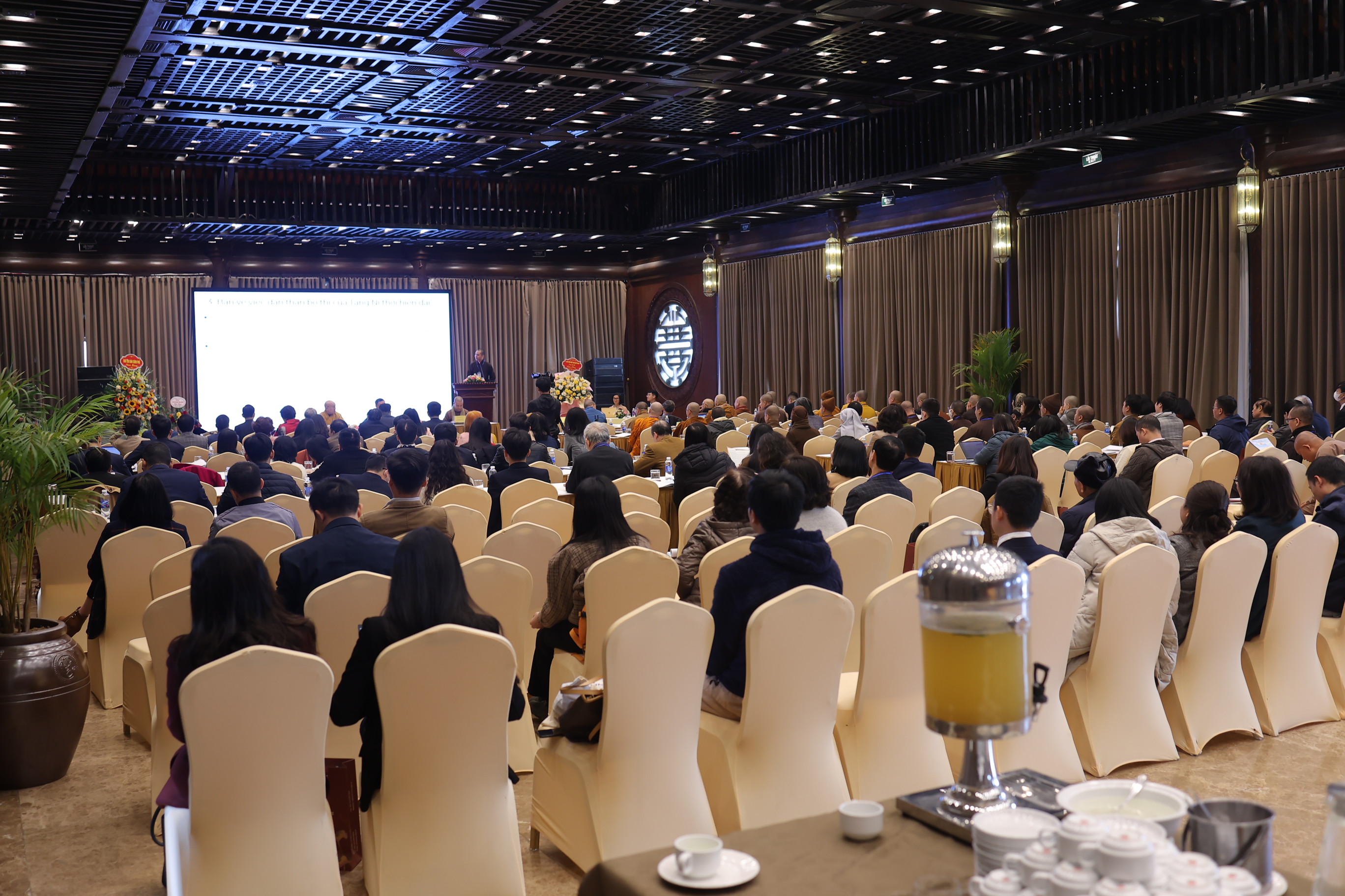 Hà Nam: Khai mạc hội thảo khoa học "Phật giáo và hoạt động từ thiện"