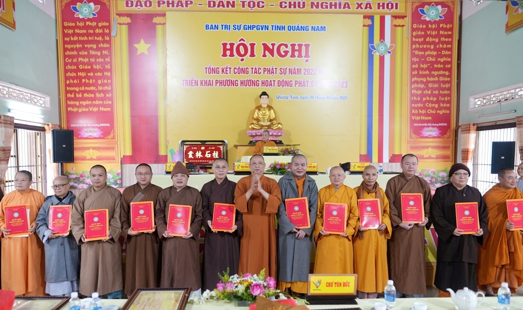 Quảng Nam: Đón nhận Giáo chỉ tấn phong Giáo phẩm và hội nghị tổng kết Phật sự năm 2022 của BTS Phật giáo tỉnh