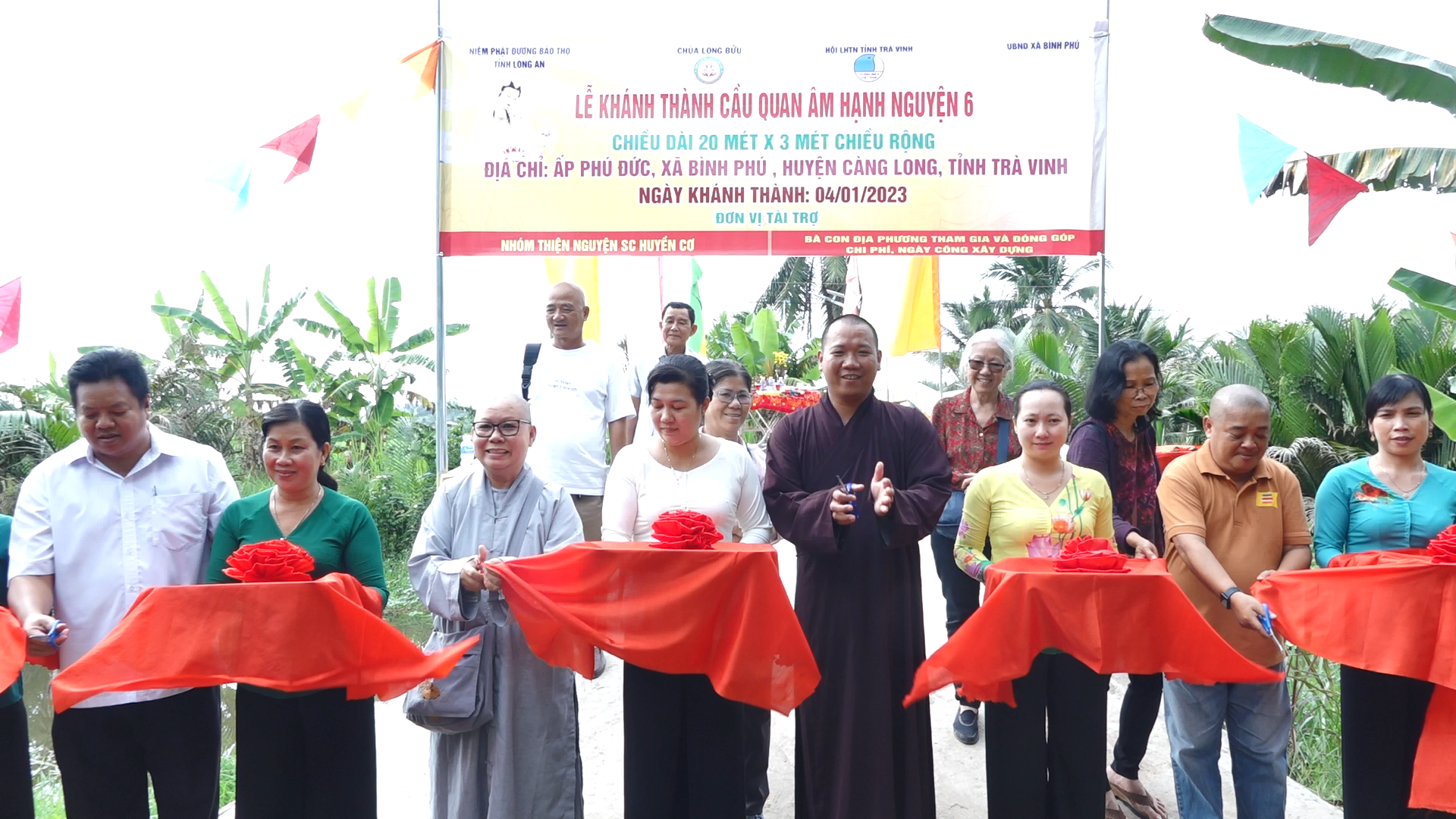 Trà Vinh: Chùa Long Bửu khánh thành 2 cây cầu giao thông nông thôn