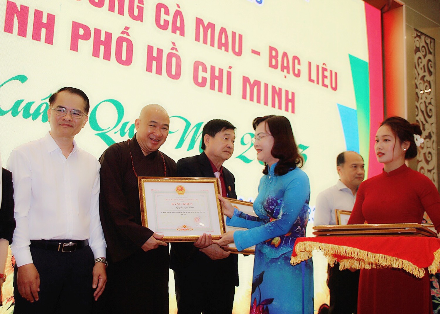 Thượng tọa Thích Phước Nguyên tham dự họp mặt Hội đồng hương Cà Mau - Bạc Liêu tại TP. HCM