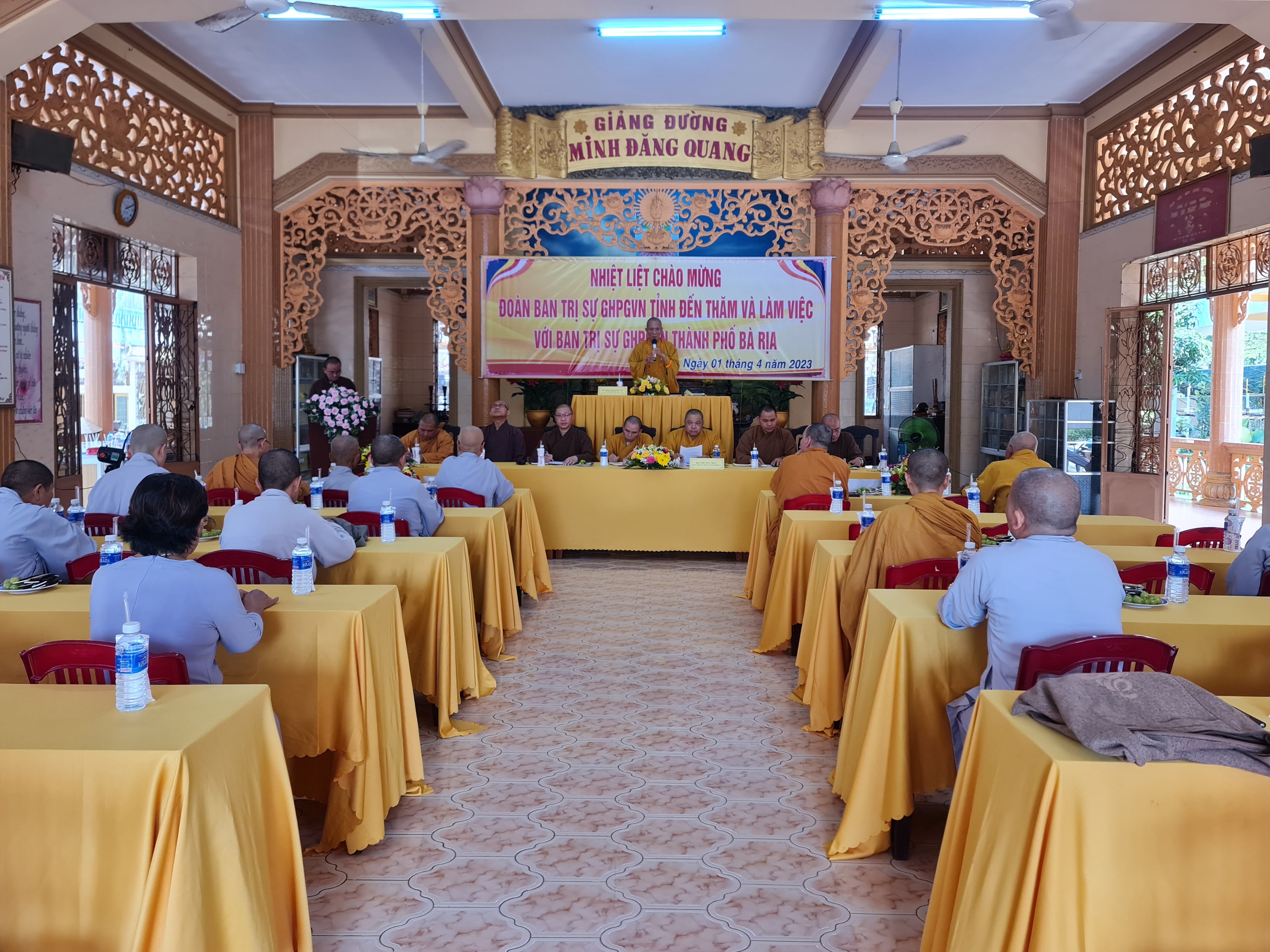 BR-VT: Ban Thường trực Ban Trị sự Phật giáo tỉnh thăm và trao đổi công việc Phật sự với Ban Trị sự Phật giáo huyện Long Điền và thành phố Bà Rịa