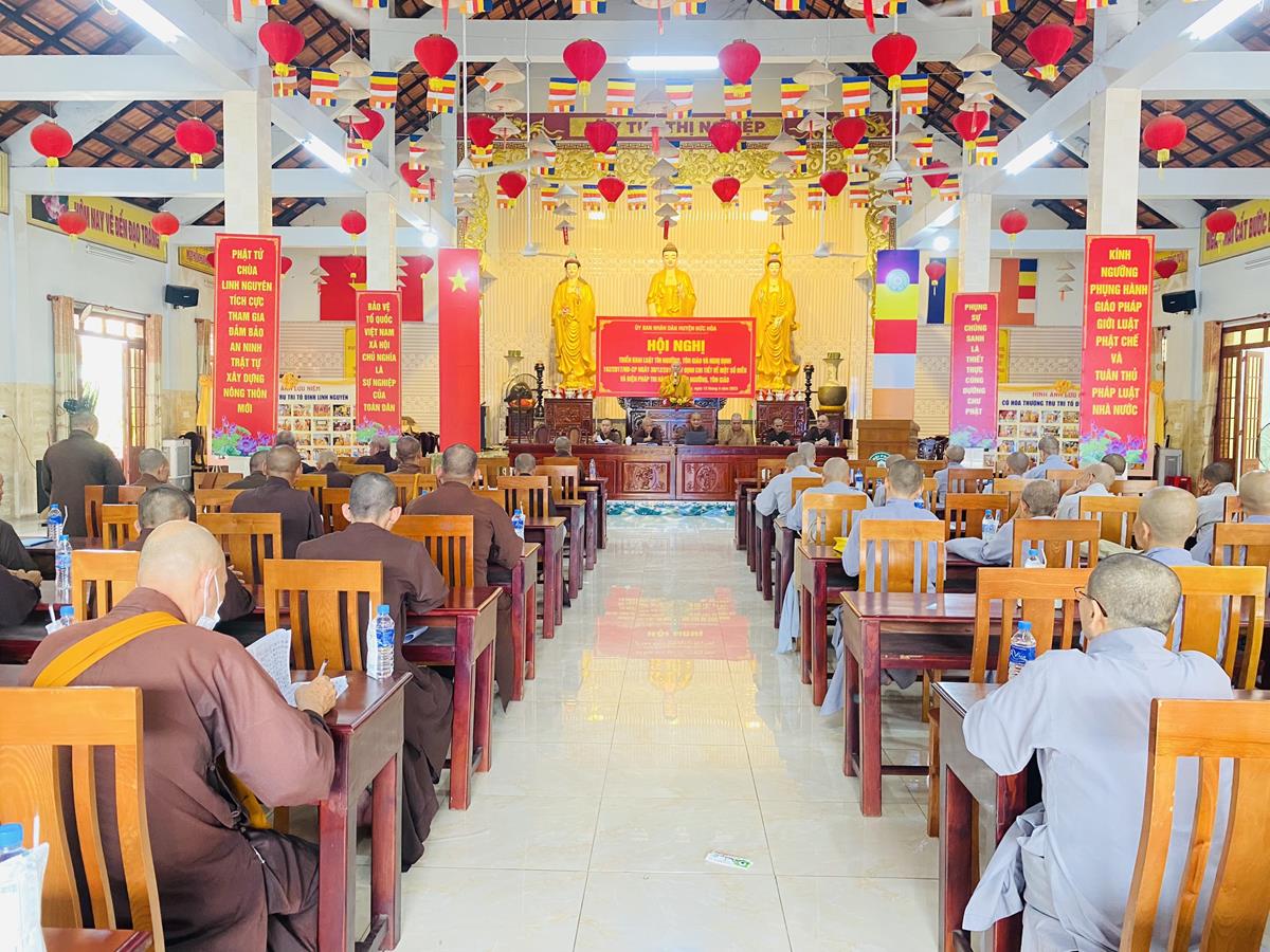 Long An: Hội nghị triển khai Luật tín ngưỡng, Tôn giáo và Nghị định 162/2017/NĐ-CP ngày 30/12/2017 quy định chi tiết một số điều và biện pháp thi hành luật tín ngưỡng, Tôn giáo