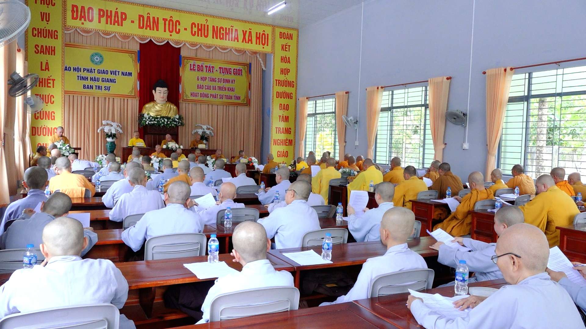 Hậu Giang: Ban Trị sự Phật giáo tỉnh tổ chức lễ Bố tát và triển khai công tác Phật sự quý 2 năm 2023