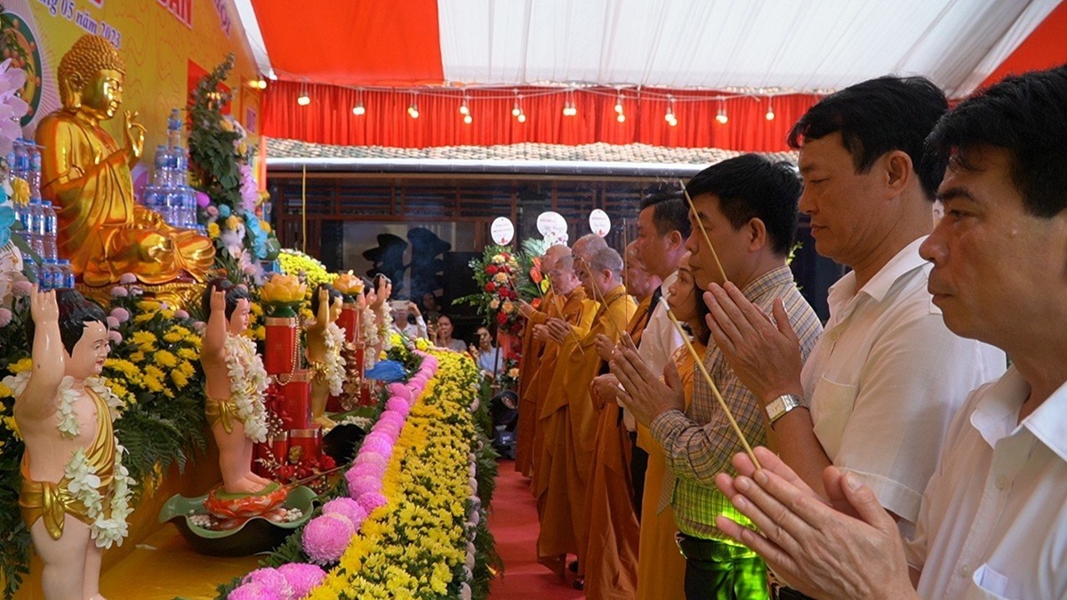 Hà Nội: BTS Phật giáo huyện Thường Tín kính mừng Phật đản PL.2567