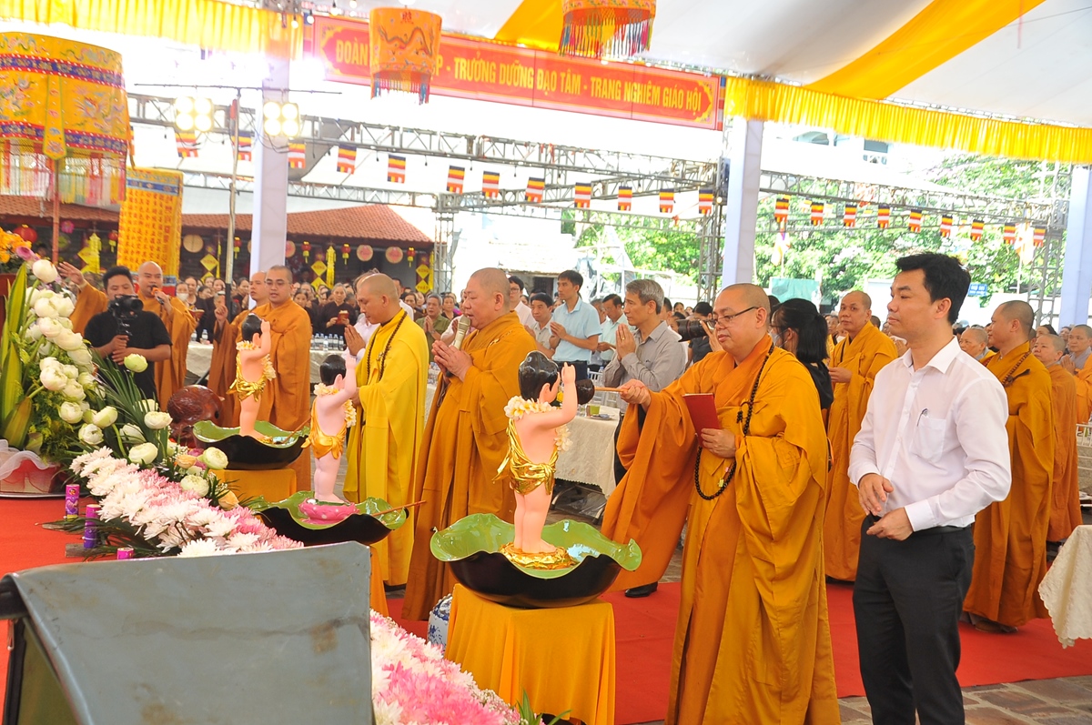 Hà Nội: BTS PG huyện Gia Lâm trang nghiêm tổ chức Đại lễ Phật đản PL.2567 tại chùa Nành
