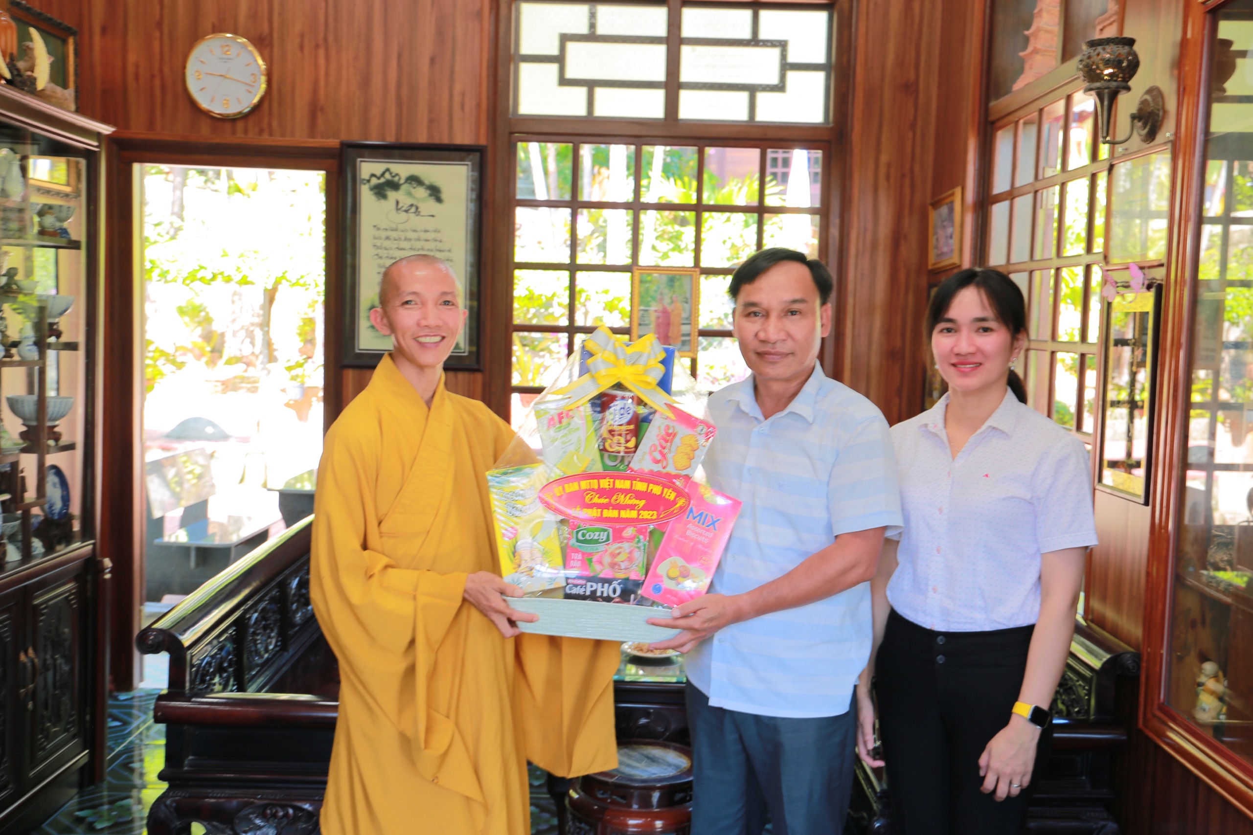 Phú Yên: Lãnh đạo chính quyền các cấp thăm, chúc mừng Phật đản tại Tổ đình Bảo Lâm