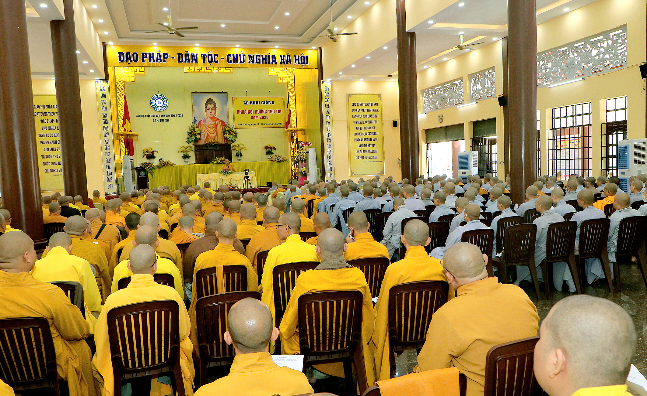 Bình Dương: Bồi dưỡng nghiệp vụ Trụ trì: Quản trị và Lãnh đạo và phổ biến nhiều điểm mới trong Hiến chương Giáo hội
