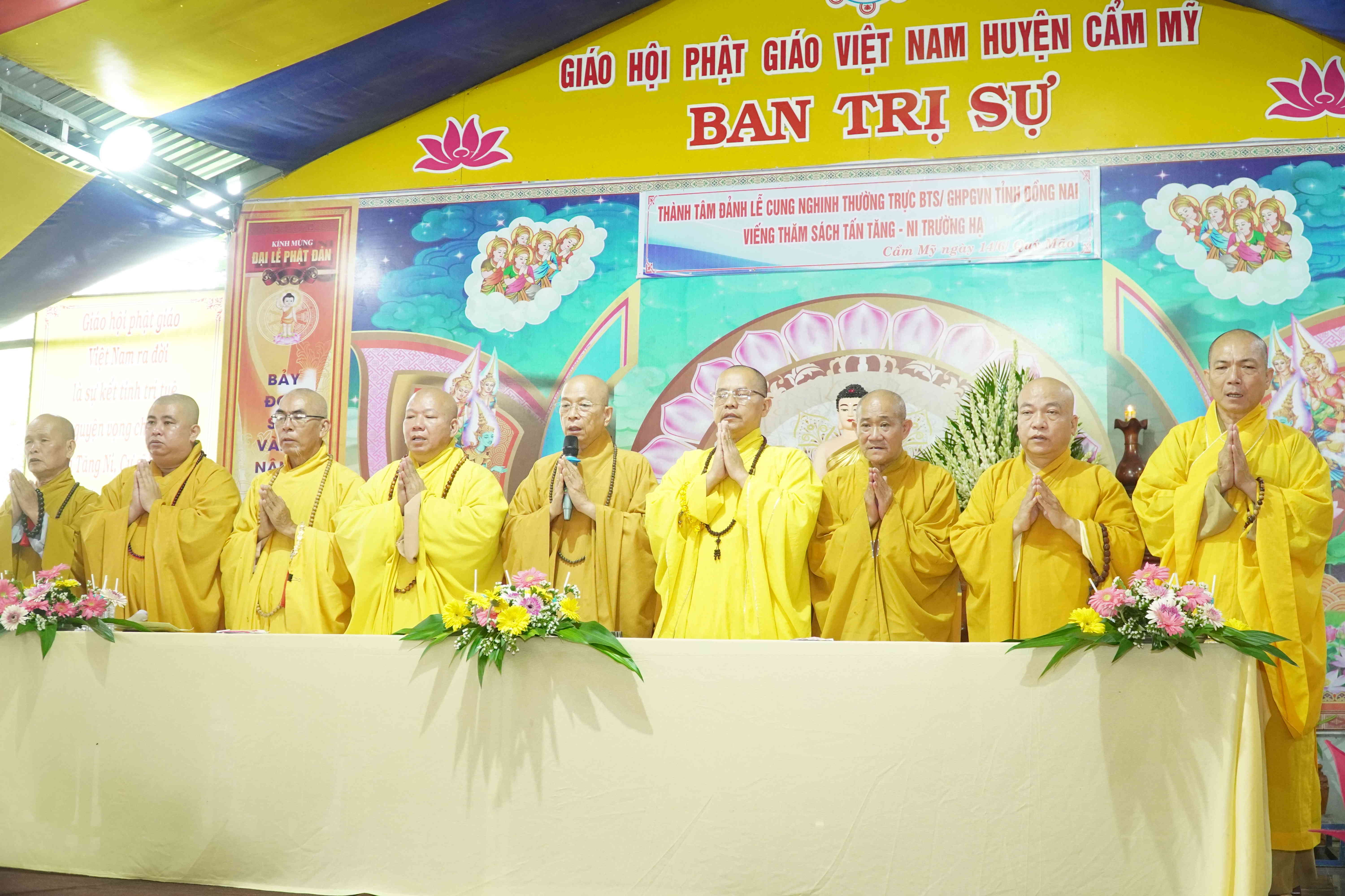 Đồng Nai: Trang nghiêm cung đón Ban Trị sự GHPGVN tỉnh quang lâm Hạ trường sách tấn chư hành giả an cư huyện Cẩm Mỹ
