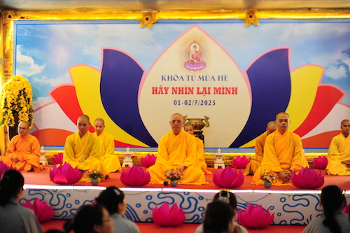 TT Huế: Khai mạc khóa tu mùa hè 2023 với chủ đề “Hãy nhìn lại mình”