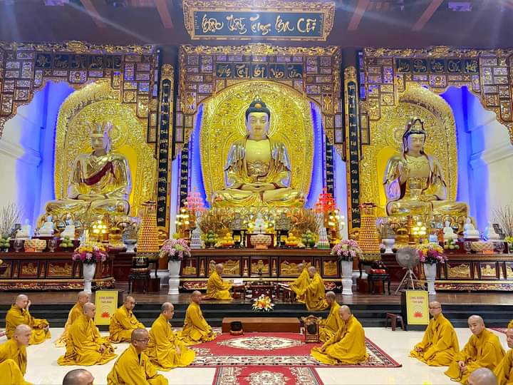 Nghệ An: Khóa kỳ Bố-tát tụng giới đầu mùa An cư PL.2567 tại trường hạ chùa Diệc