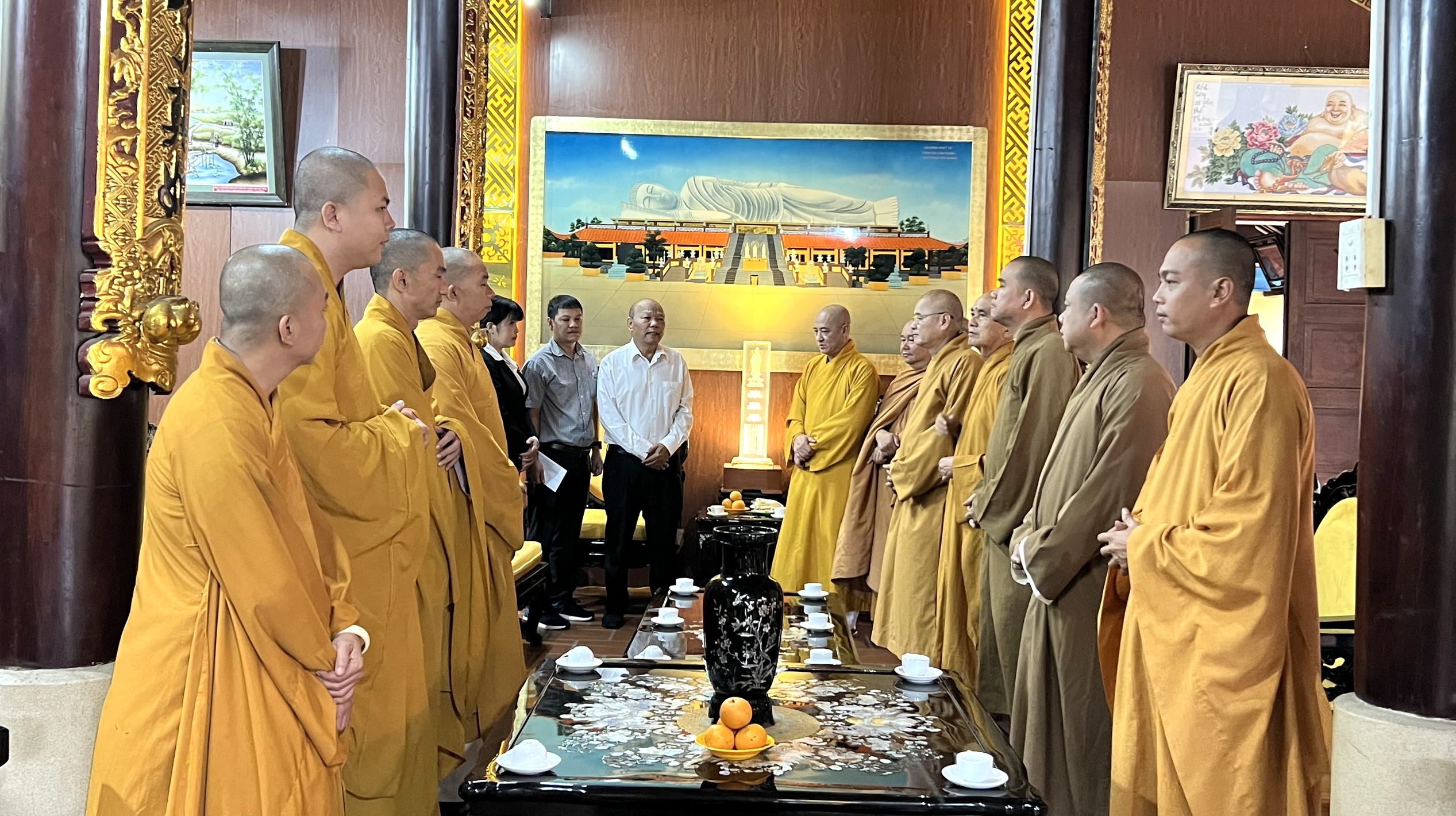 Ban Thường trực Ủy ban MTTQ Việt Nam tỉnh Bình Dương thăm 04 trường hạ của Ban Trị sự Phật giáo tỉnh