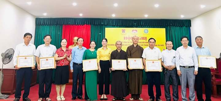 Nghệ An: UBND thị xã Hoàng Mai tổ chức Hội nghị biểu dương điển hình tôn giáo tích cực tham gia các phong trào thi đua yêu nước giai đoạn 2019 - 2023
