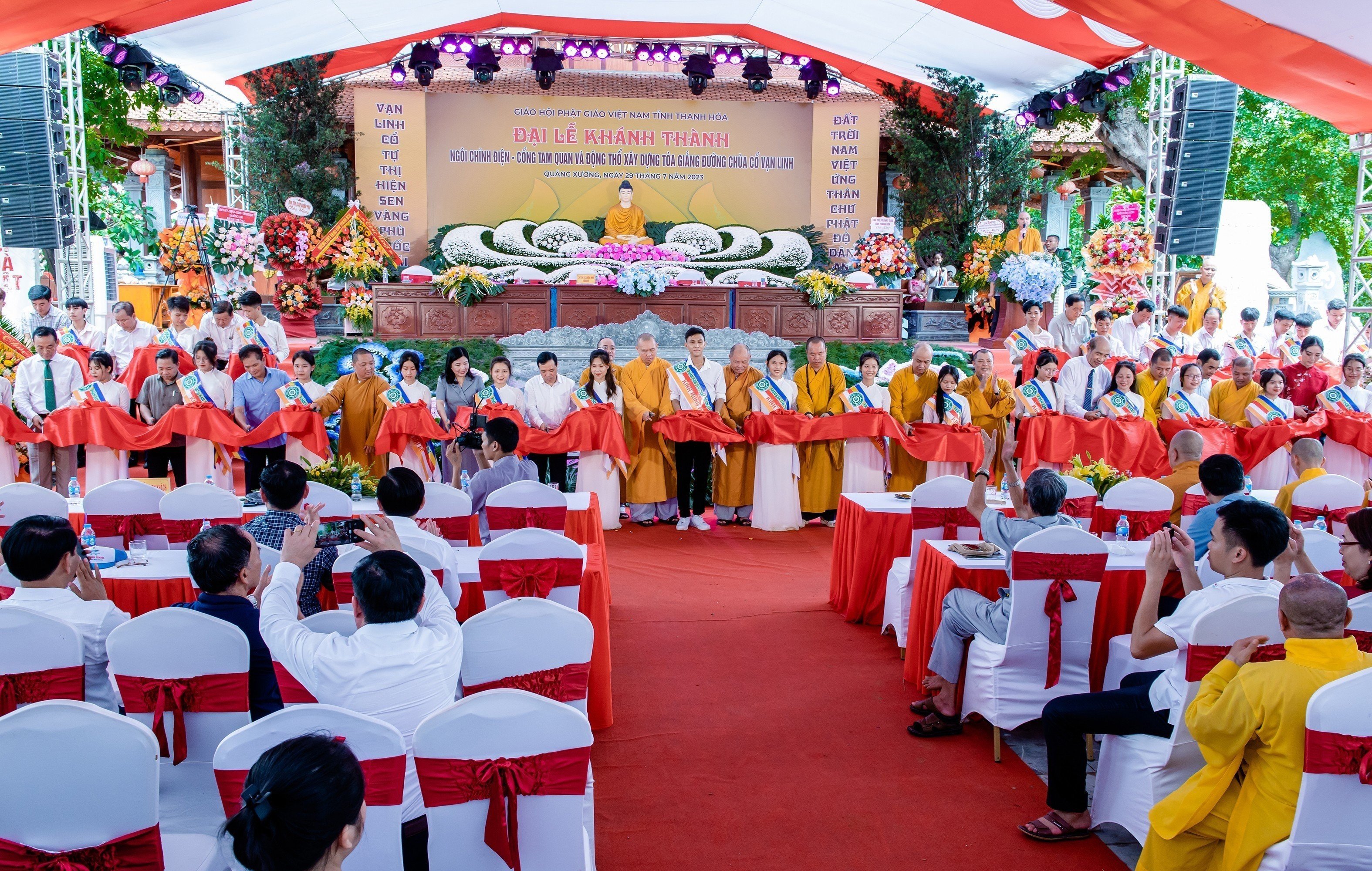 Thanh Hóa: Đại lễ khánh thành ngôi Chính Điện, cổng Tam Quan và động thổ xây dựng toà Giảng đường chùa Vạn Linh
