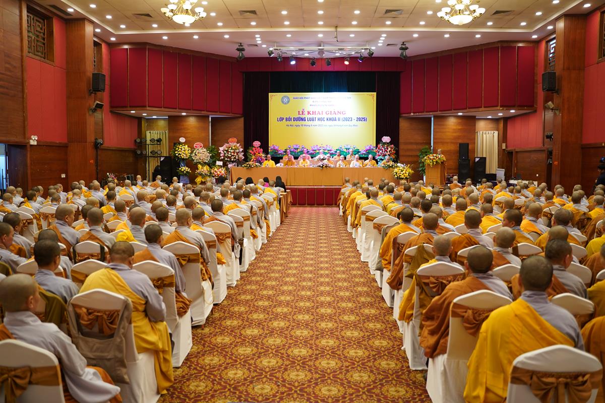 Hà Nội: Khai giảng lớp bồi dưỡng luật học khóa II (2023-2025) dành cho Ni giới thủ đô