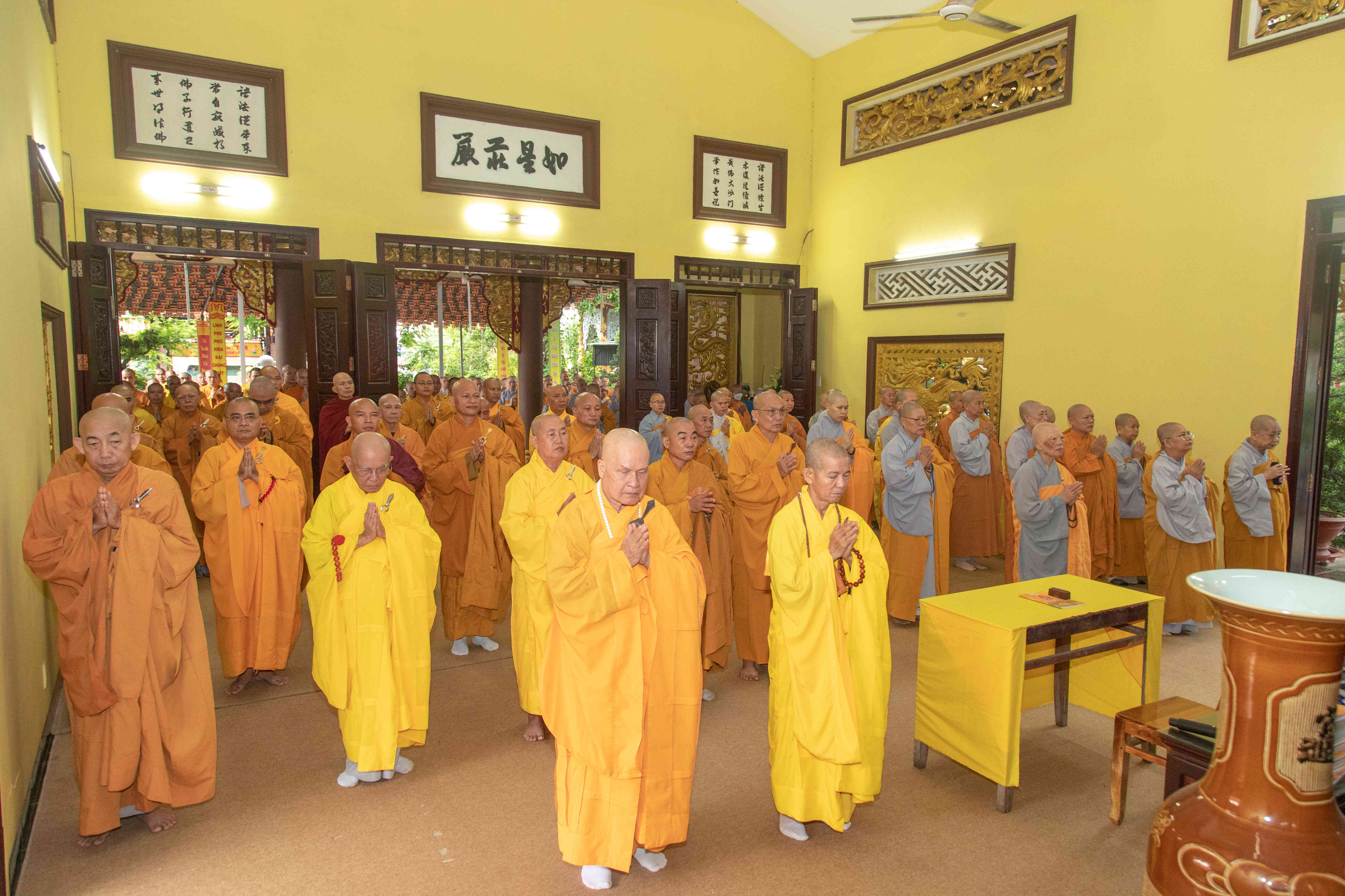 Đồng Nai: Chư Tăng Ni huyện Xuân Lộc Bố-tát tụng giới mùa An cư kiết hạ Phật lịch 2567