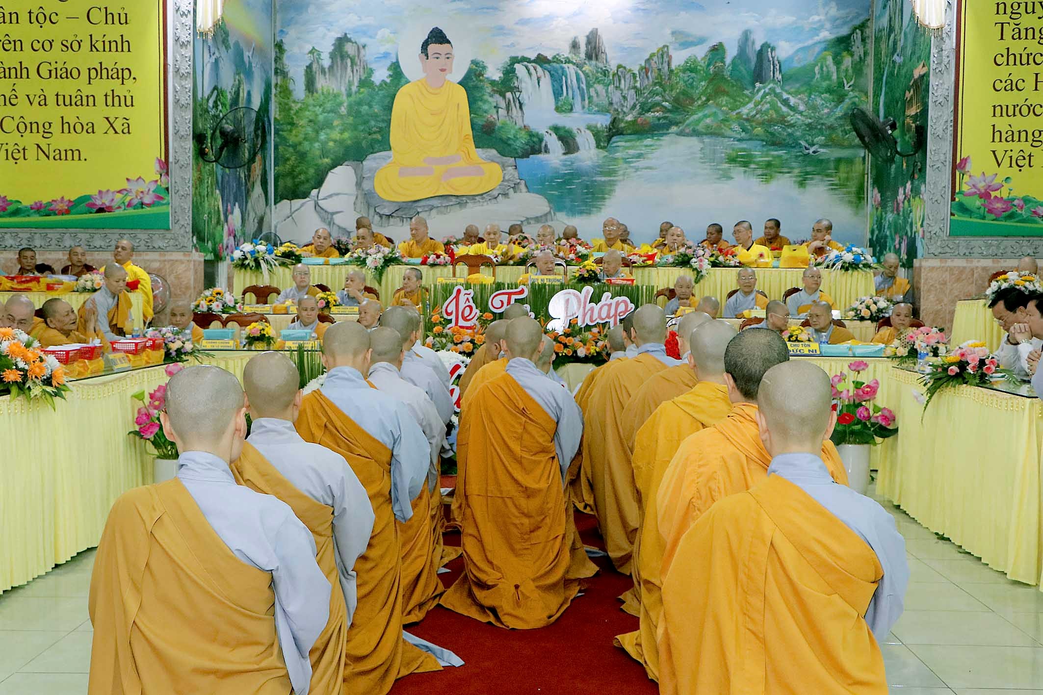 Bình Dương: Lễ Tạ pháp của hai hạ trường chùa Tây Thiên và Bồ Đề Đạo Tràng