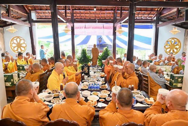 BR-VT: Chùa Hoa Sơn trang nghiêm Đại lễ Vu Lan PL.2567
