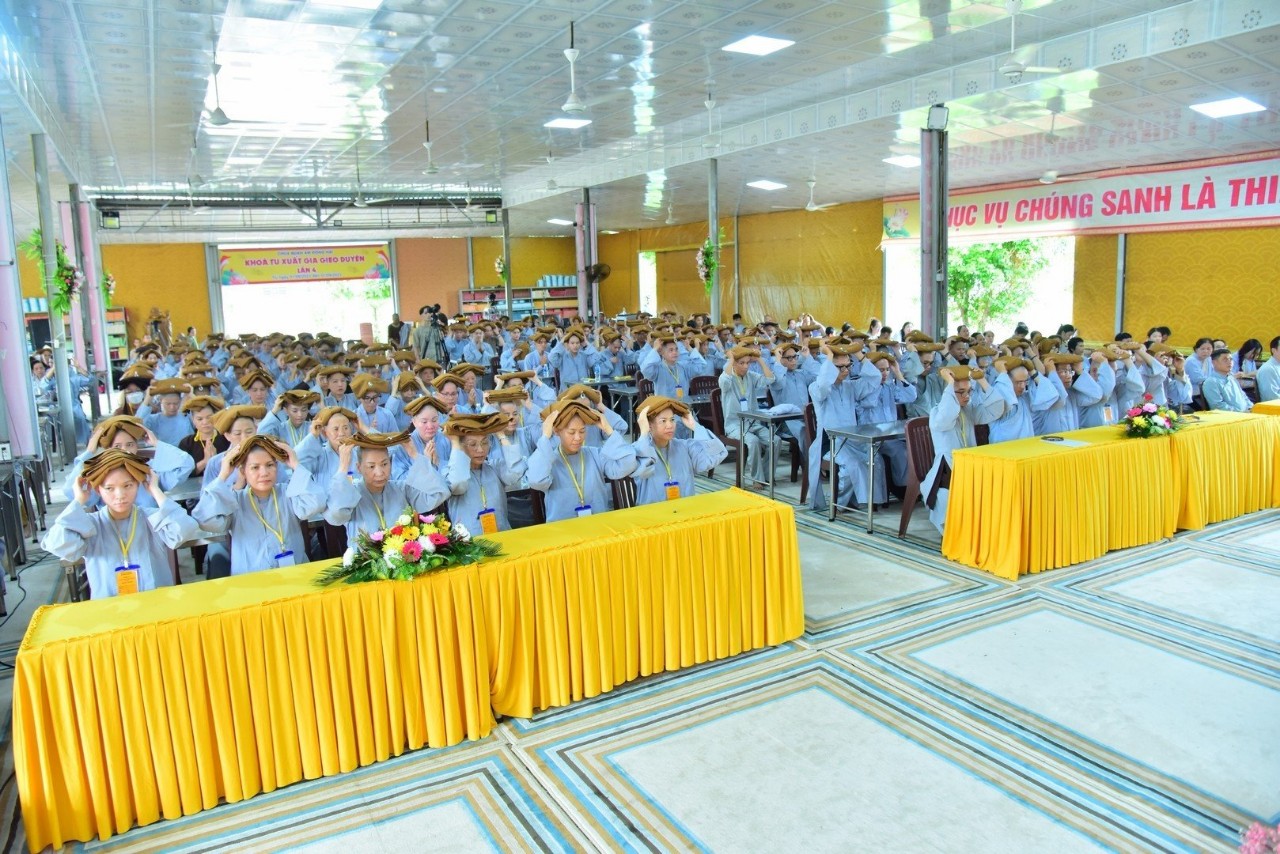 Sóc Trăng: Lễ bế mạc khoá tu Xuất gia gieo duyên lần 4 tại chùa Quan Âm Đông Hải